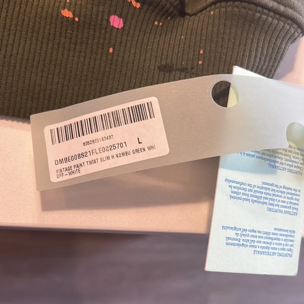 Off white sweater - Picture 3 of 4